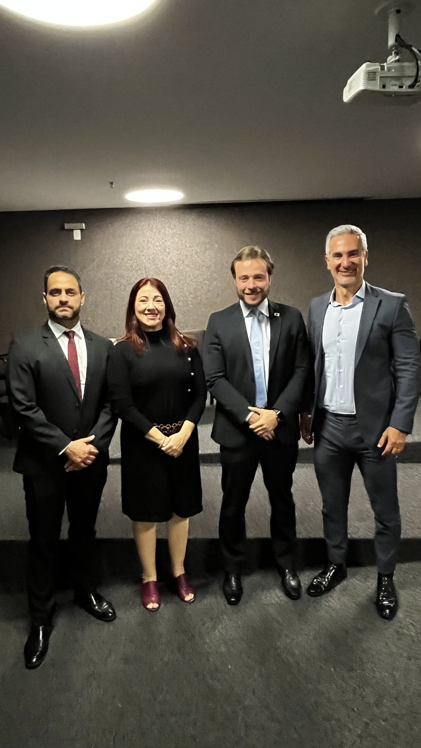 AMIF e Sion Advogados debatem negociações de acordos ambientais em Workshop